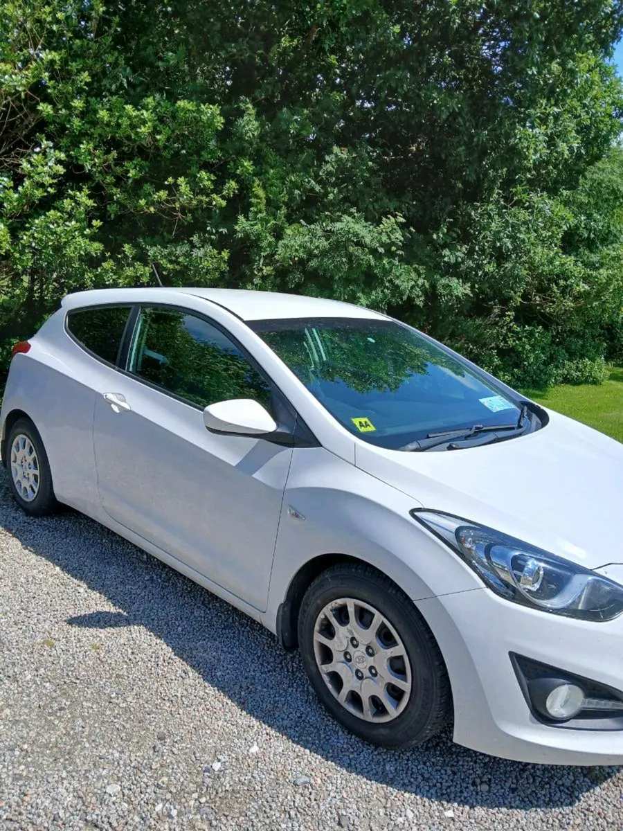 Hyundai I30 - Image 1