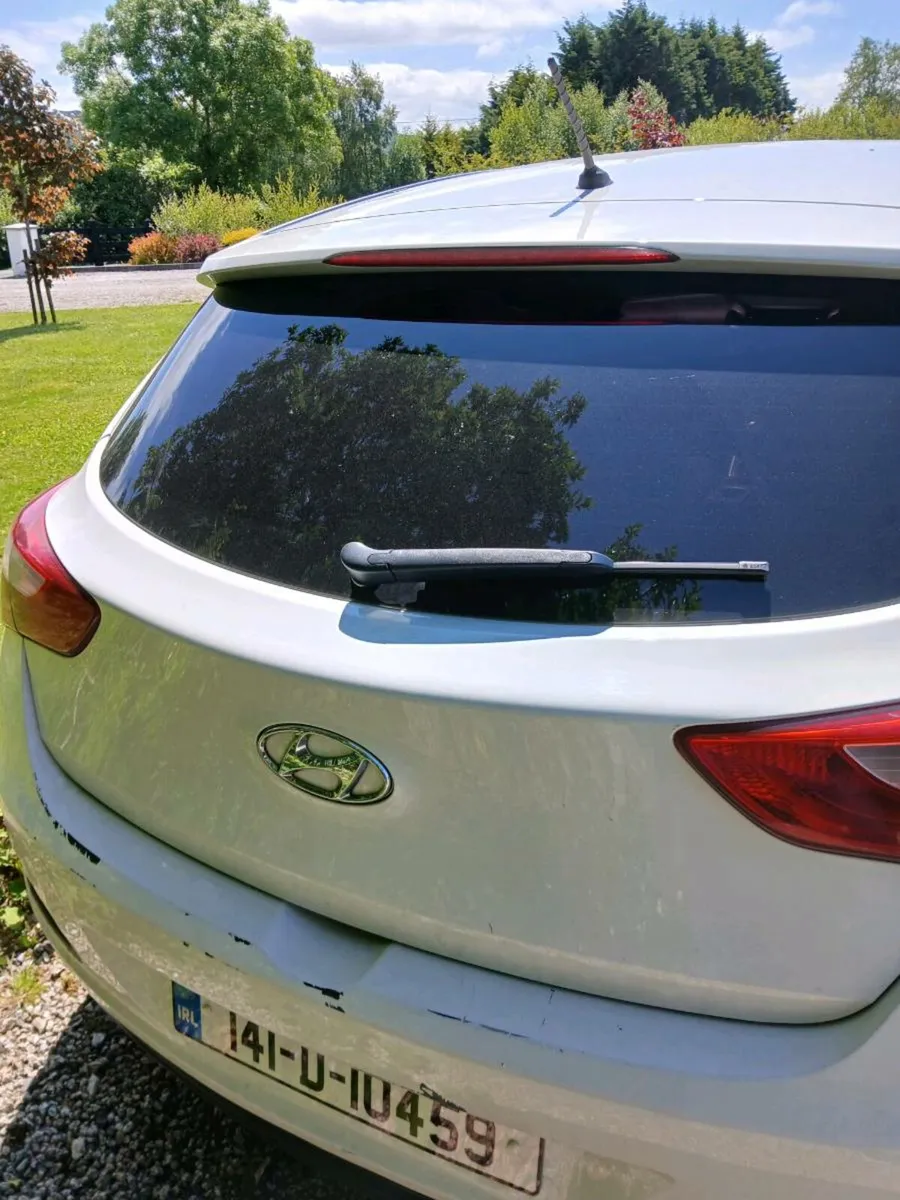 Hyundai I30 - Image 2