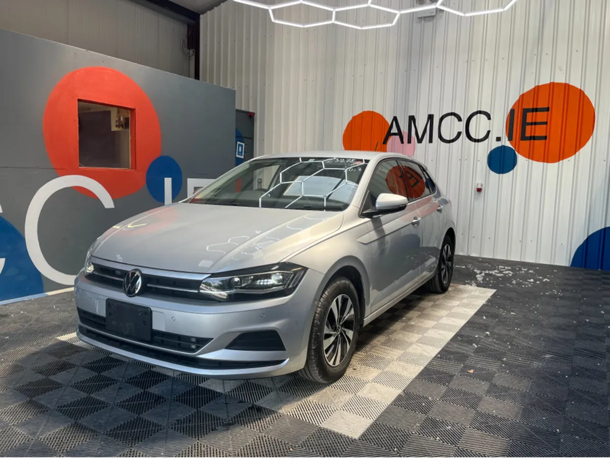 Volkswagen Polo 1.0 TSI COMFORT LINE / 7k KMs / RE - Image 3