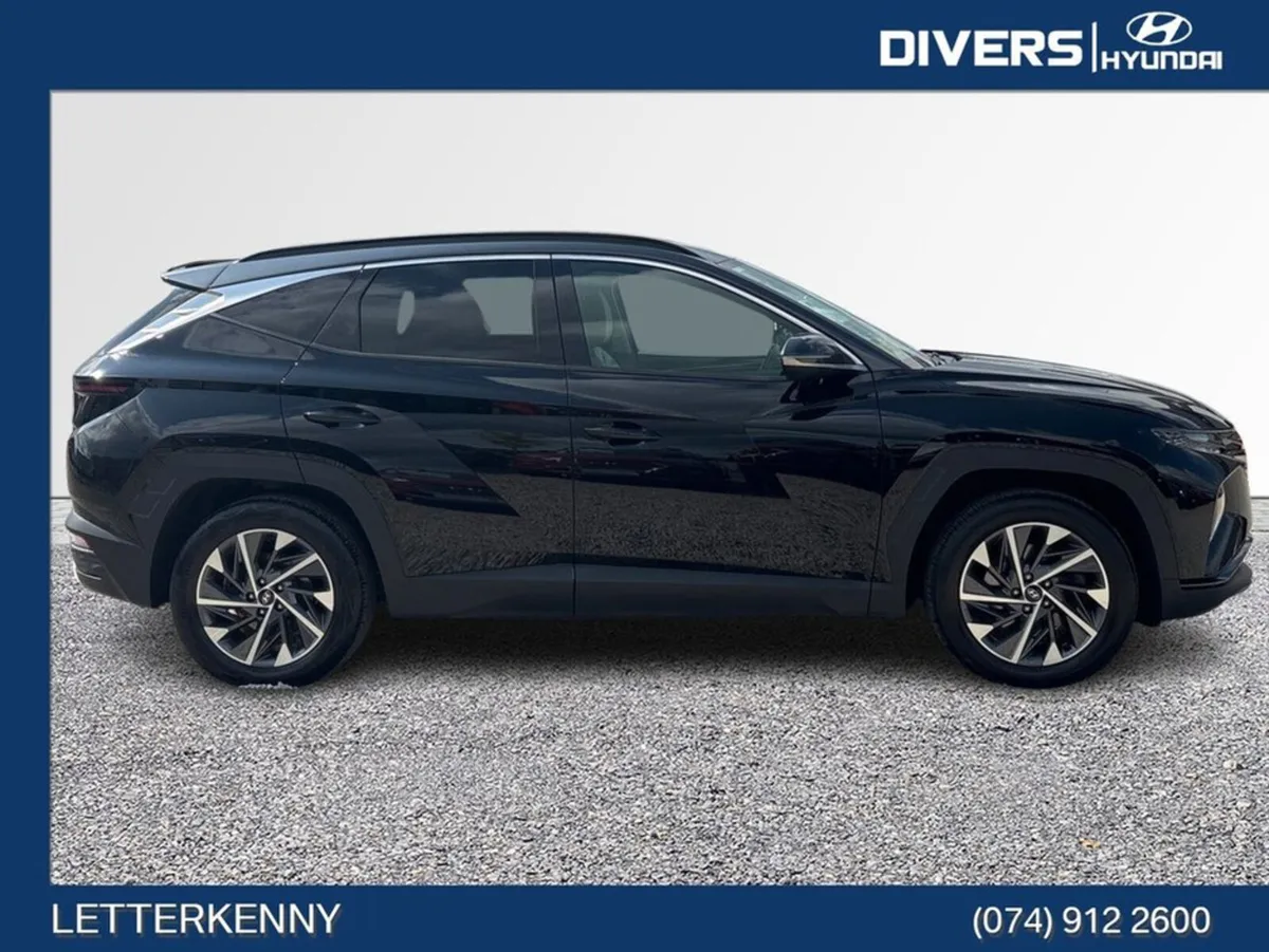Hyundai Tucson Executive Plus 2Tone - Image 3