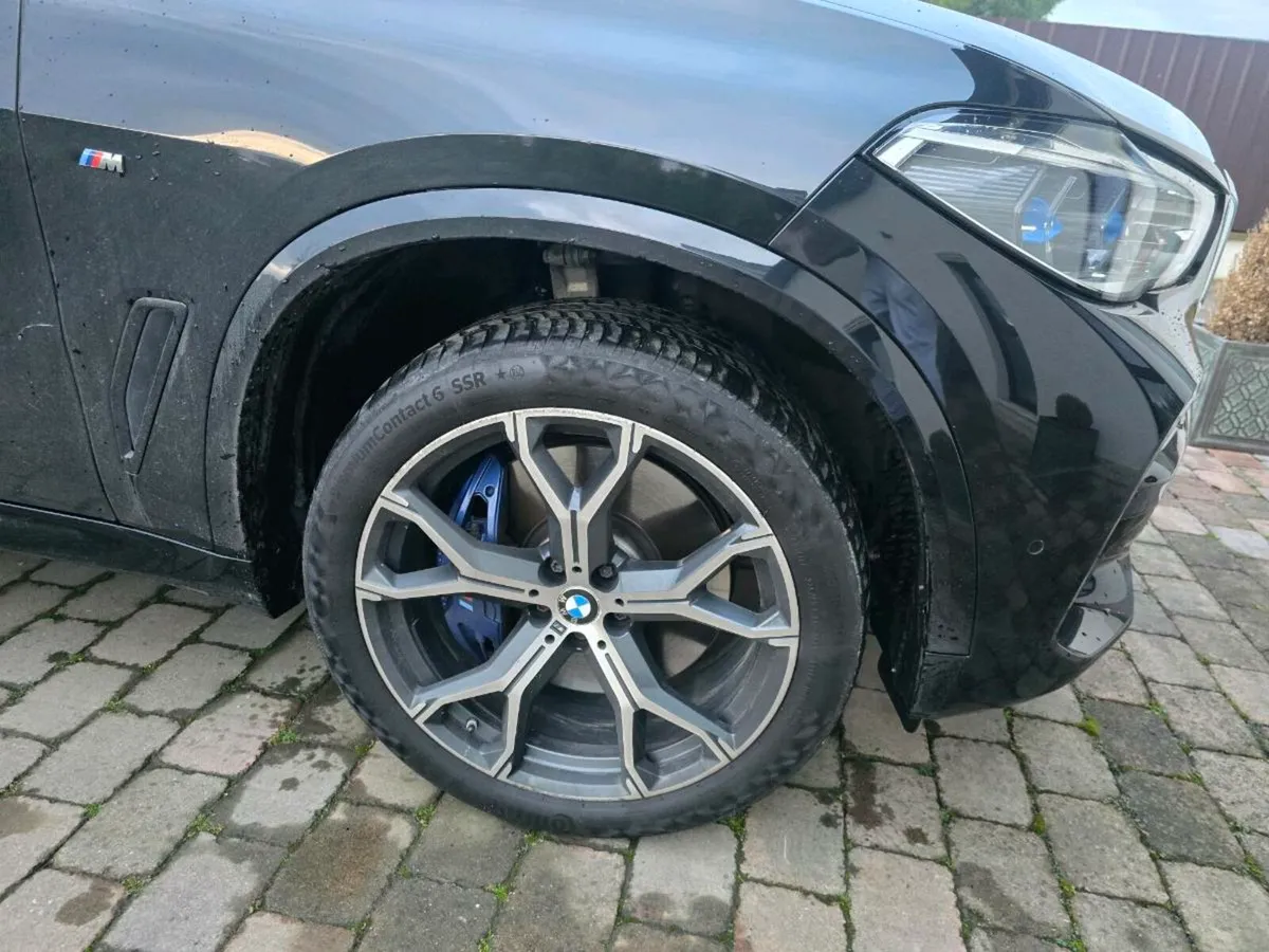 Bmw X5 2020 - Image 2