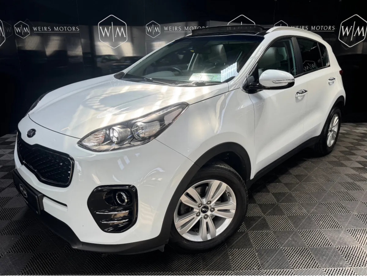 Kia Sportage PLATINUM /LOW MILLAGE/ TILT & SLIDE S - Image 1