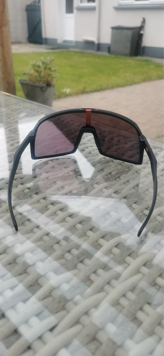 Oakley sutro sunglasses - Image 4