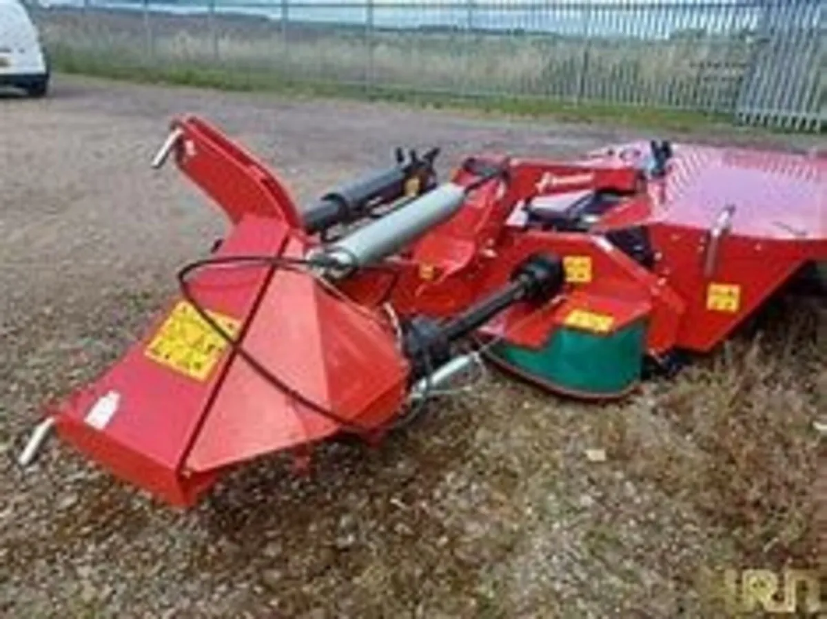 kverneland 3228 mower 9ft mounted conditioner - Image 4