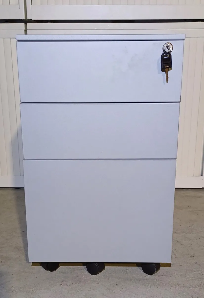 Light Grey Steel Pedestals Lockers - Image 1