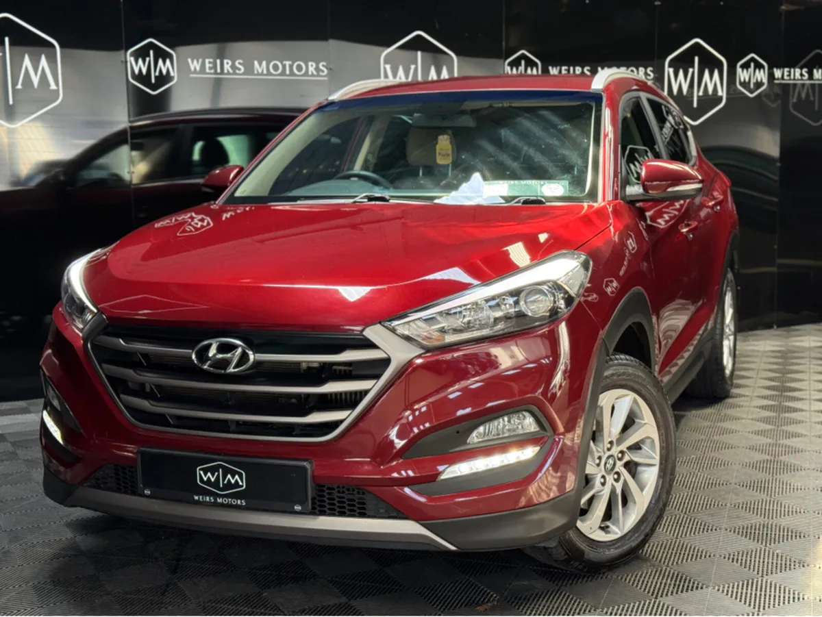 Hyundai Tucson EXECUTIVE / LOW MILLAGE /REVERSE CA - Image 3