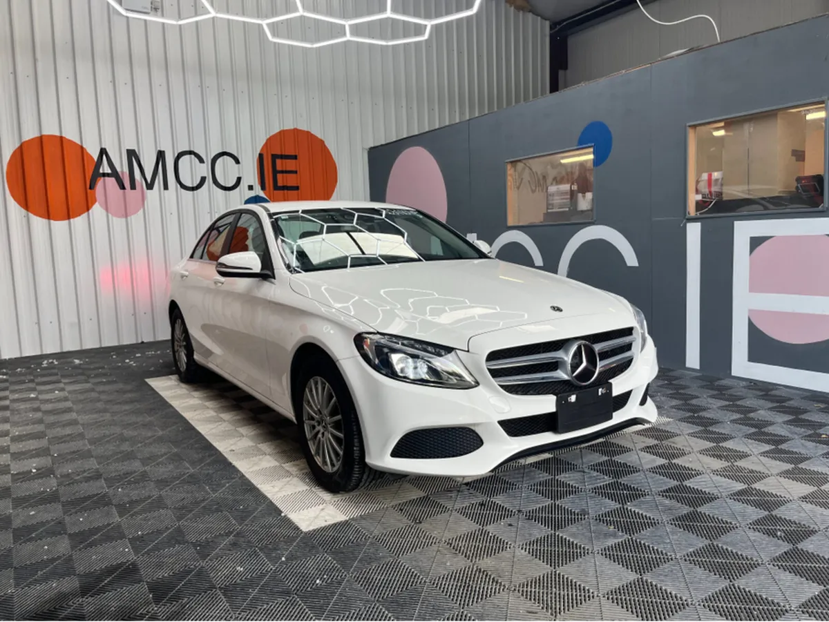 Mercedes-Benz C-Class C180 / 48k KMs / REVERSE CAM - Image 1