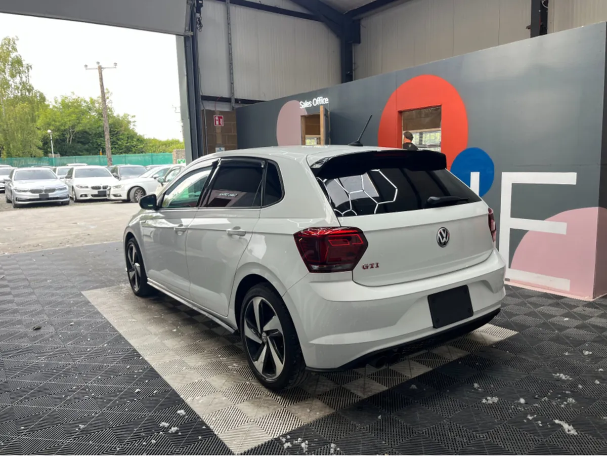 Volkswagen Polo 2.0 POLO GTI / 88k KMs / REVERSE C - Image 4