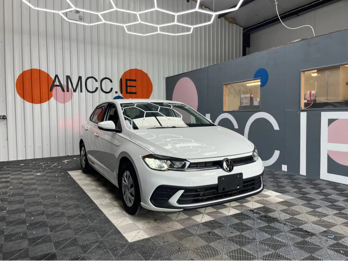 Volkswagen Polo 1.0 TSI ACTIVE BASIC / 22k KMs / R - Image 1