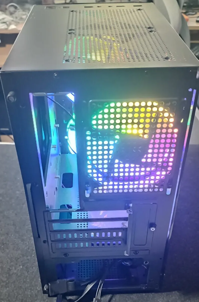 Aerocool Trinity Mini V2 PC Case with 3 RGB fans - Image 3