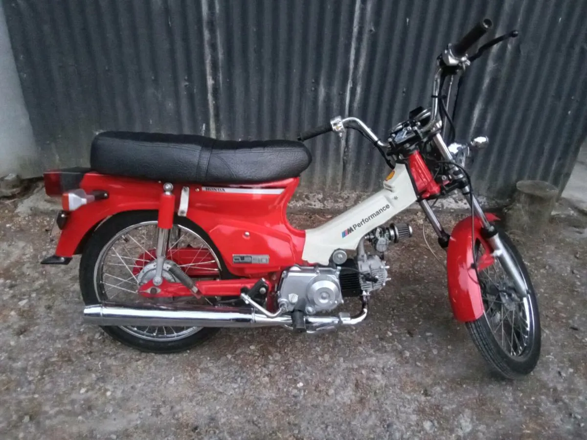Honda Custom Cub - Image 1