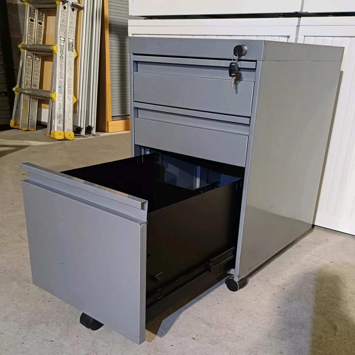 Dark Grey Steel Pedestals Lockers - Image 3