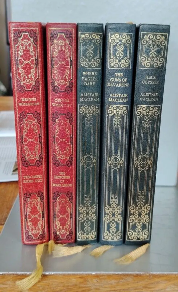 Vintage Books, Alister Maclean, Denis Wheatley - Image 1
