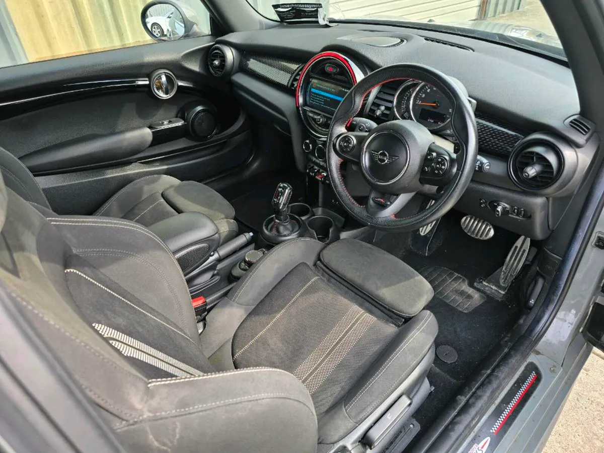 181 MINI COOPER S - Image 2