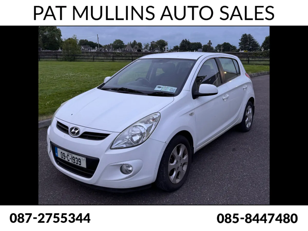 Hyundai i20 1.2 DE LUXURY 5DR - Image 1