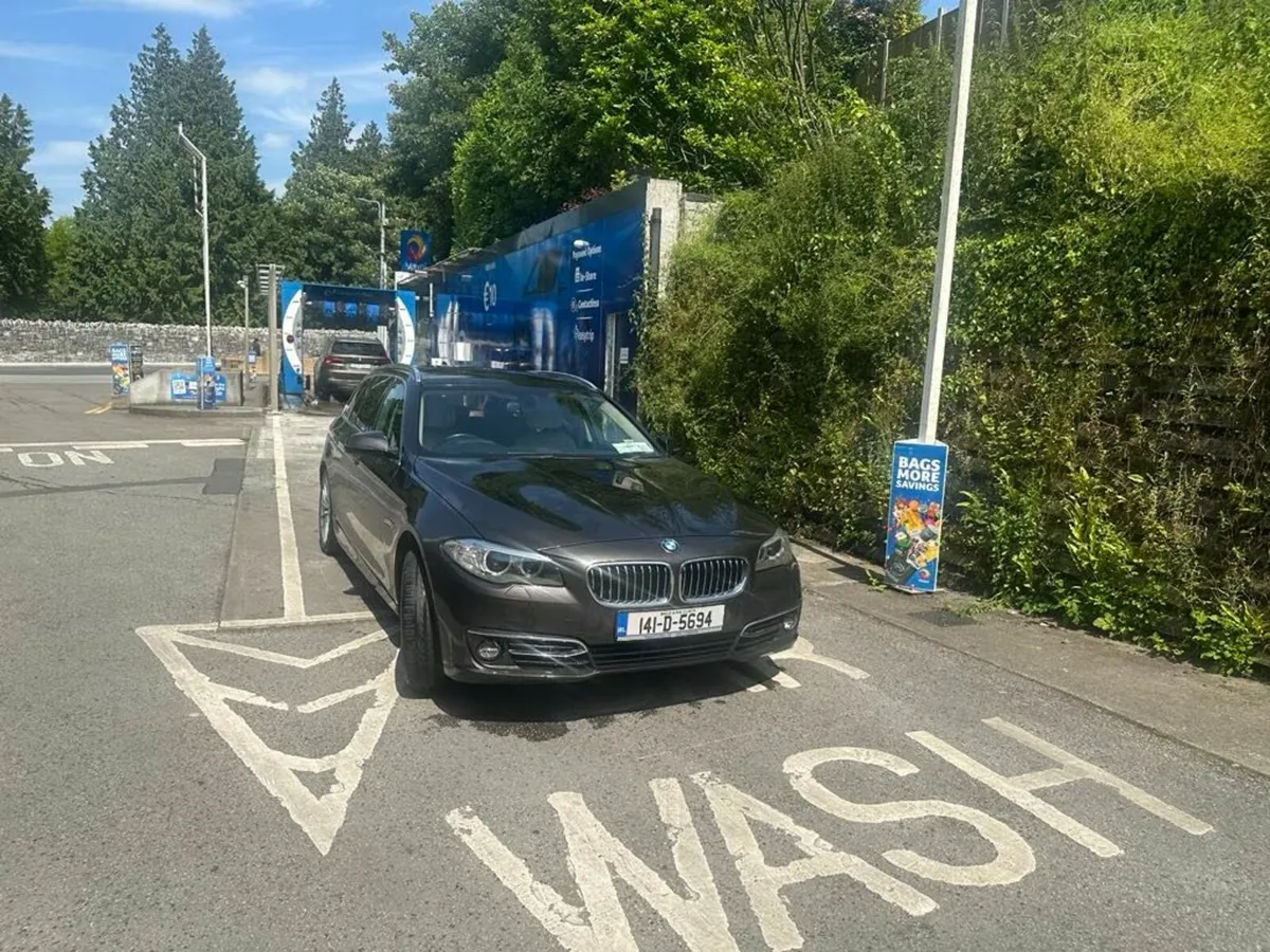 BMW 5-Series 2014 - Image 4