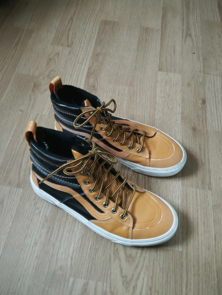 Mens Vans UK size 9 - Image 1