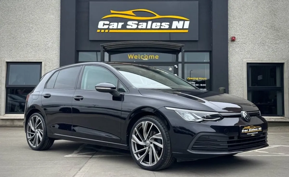 Volkswagen Golf 1.5 TSI Life Hatchback 5dr Petrol - Image 1