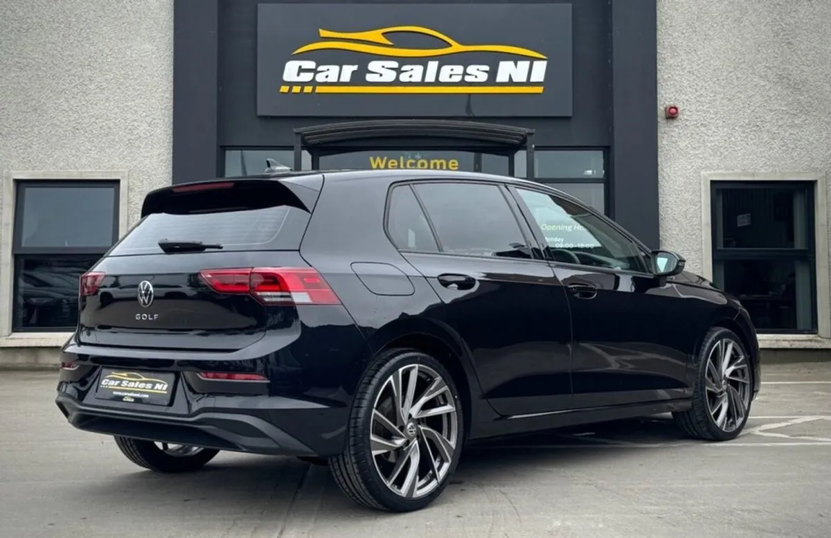 Volkswagen Golf 1.5 TSI Life Hatchback 5dr Petrol - Image 3