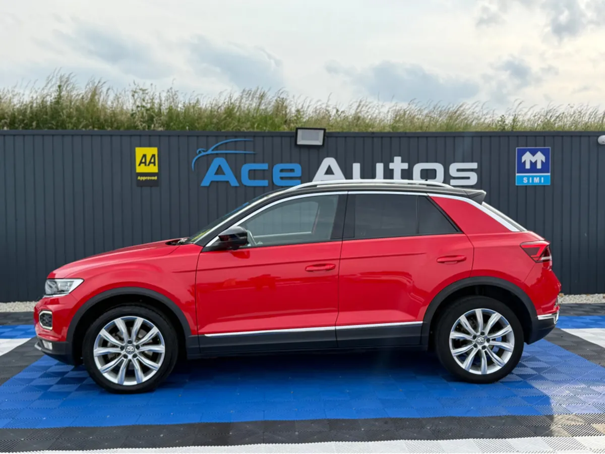 Volkswagen T-Roc ** DEPOSIT TAKEN ** SPORT - 2.0L - Image 4