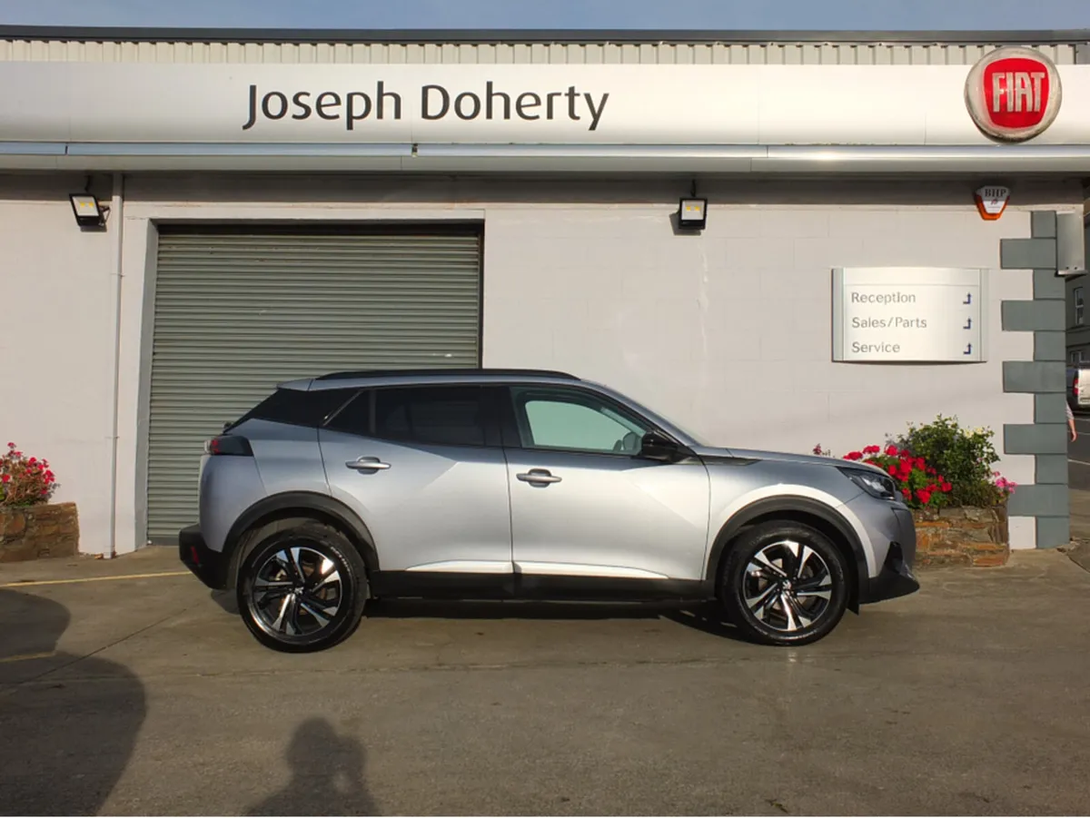 Peugeot 2008 1.2 Allure - Image 2