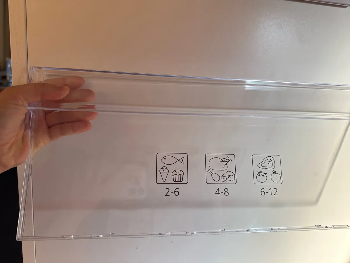Beko freezer drawer front - Image 2