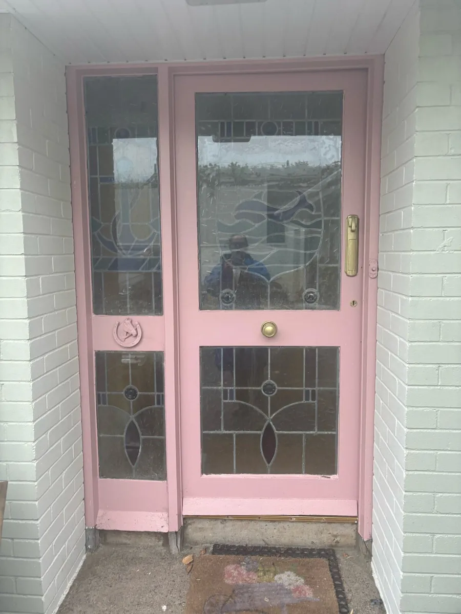 Internal doors x 4 & 1 stained glass external door - Image 3