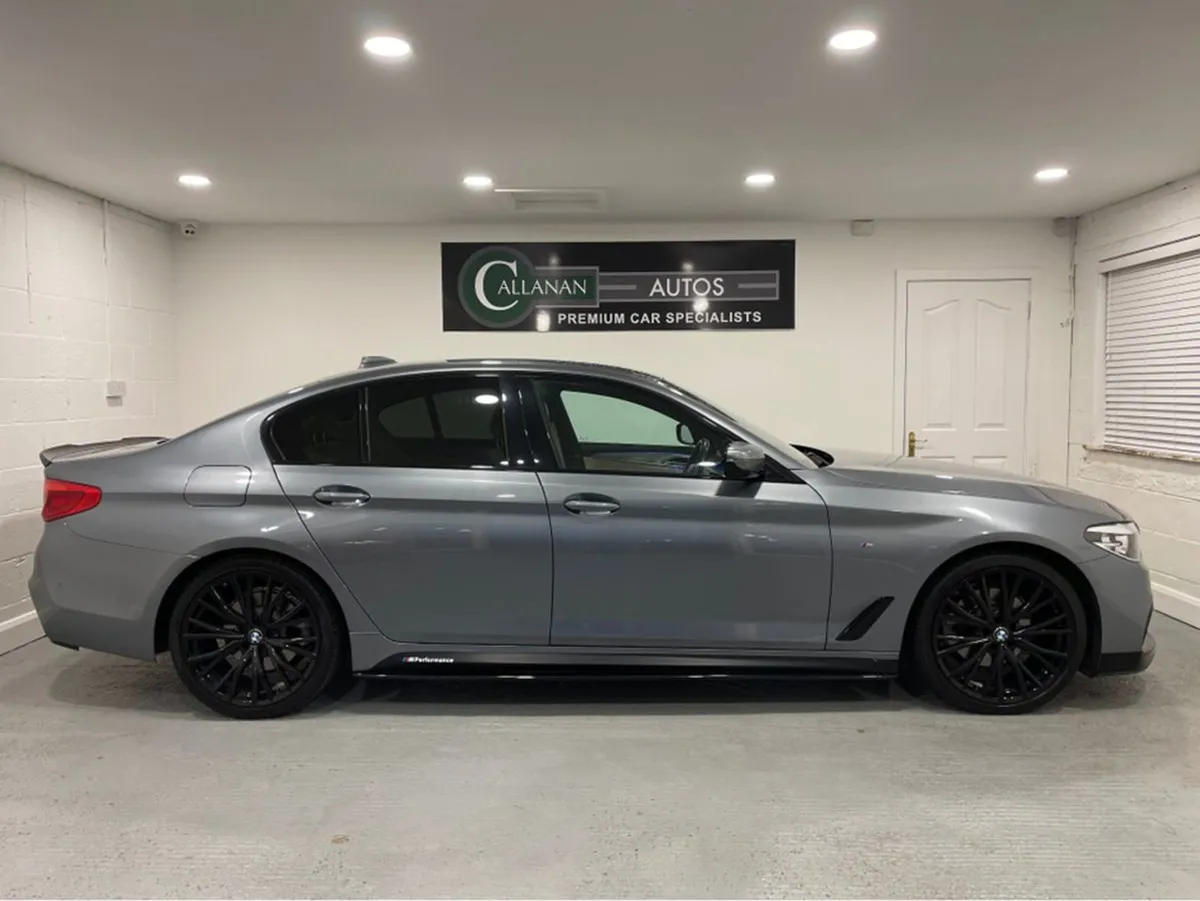 BMW 5 Series 520D M Sport 192 D REG  full BMW Per - Image 4