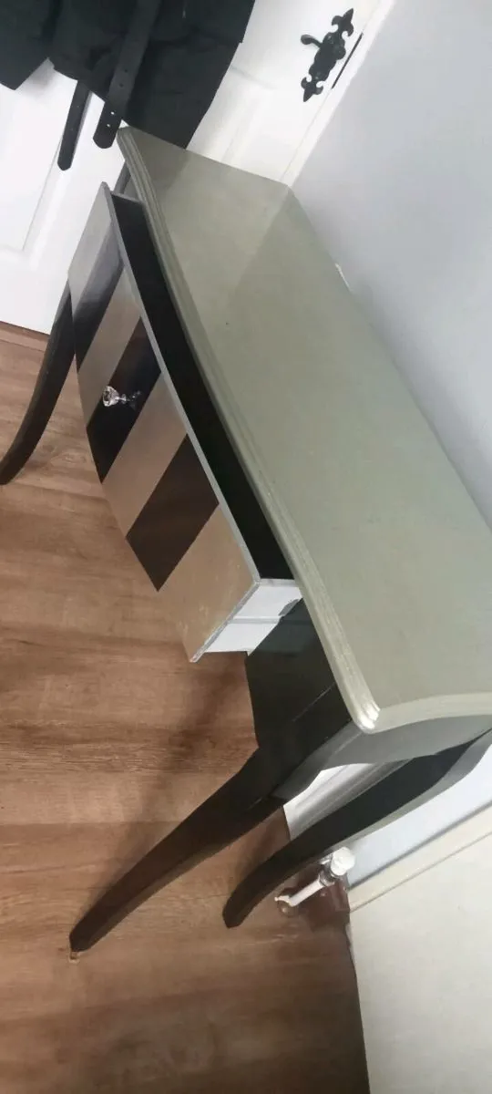 Hall table - Image 3