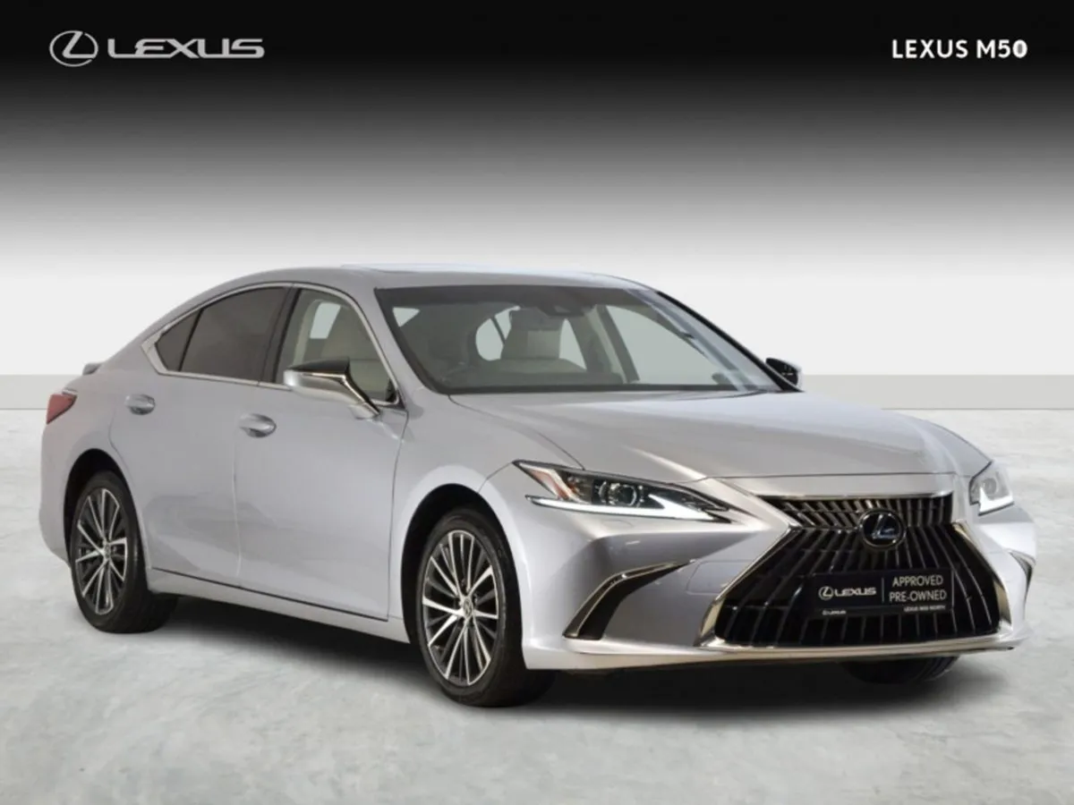 Lexus ES 300h Dynamic - Image 1