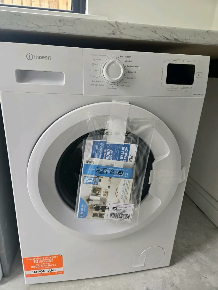 BRAND NEW Indesit Washing machine - Image 1