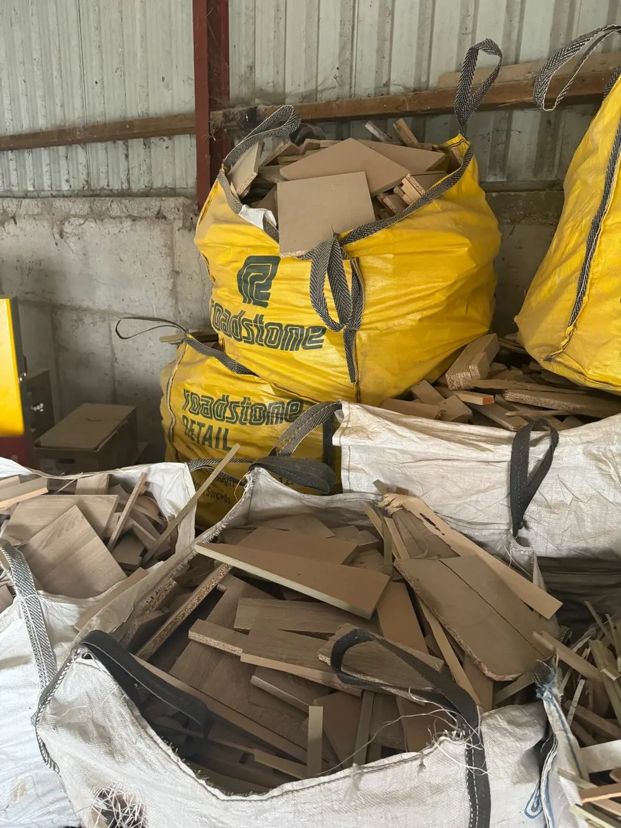 Firewood - 1/2 ton bags of cabinet making offcuts - Image 3