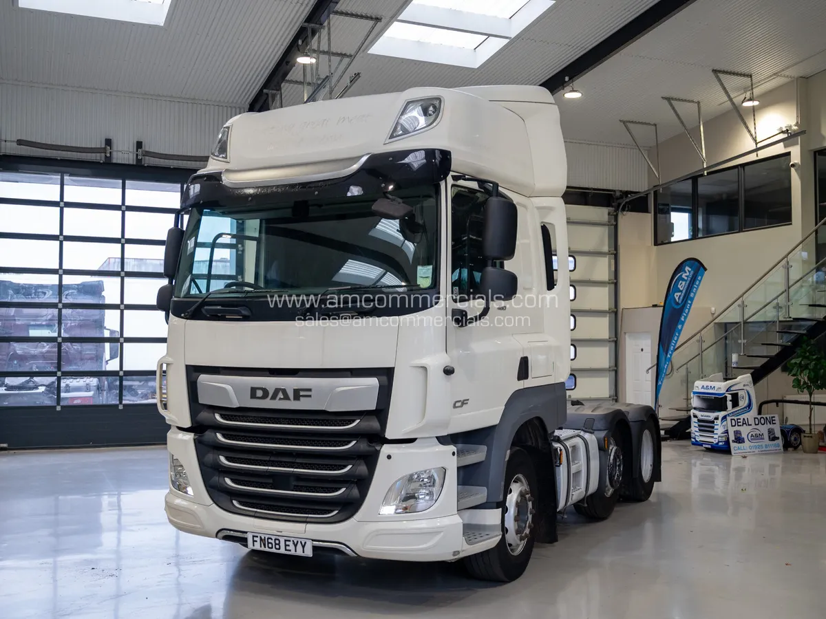 2018 (68) DAF CF 480 6X2 Midlift - Image 3