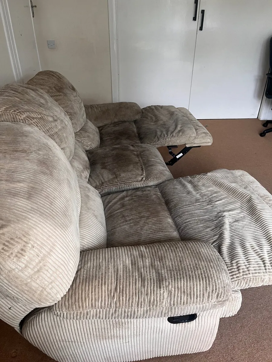 Free Sofa - Image 1