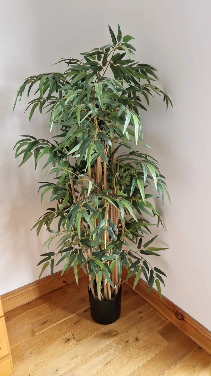 Artificial indoor tree - Image 1