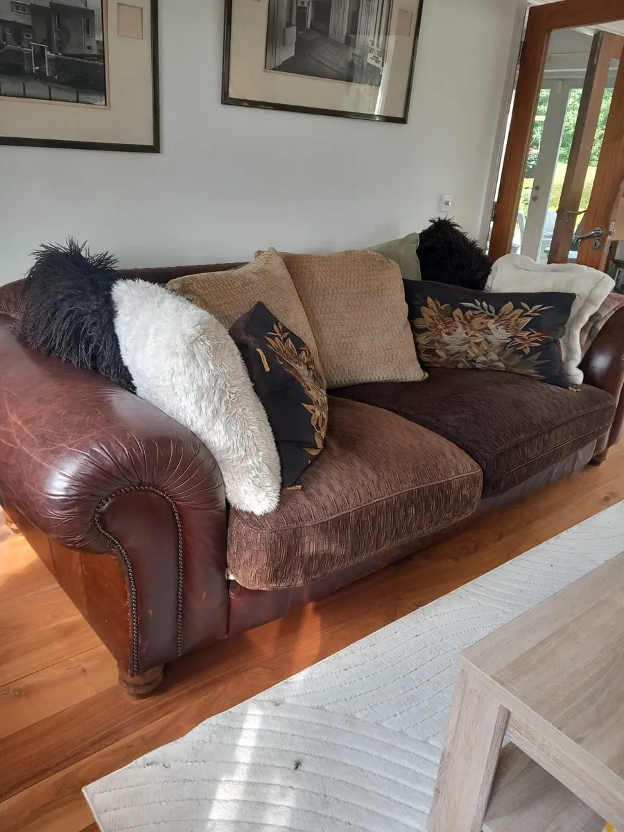 Sofa - Image 4