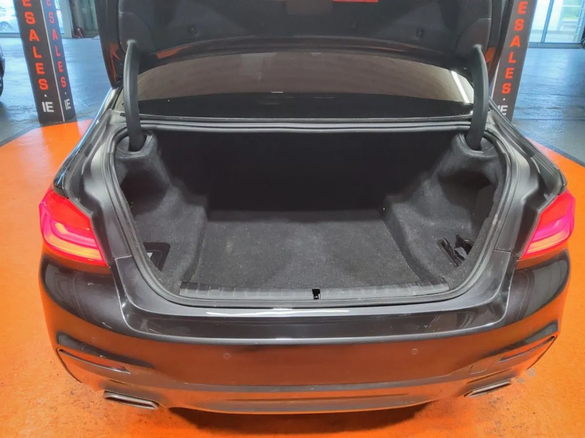 BMW 5 Series 520d M Sport Auto - Image 4