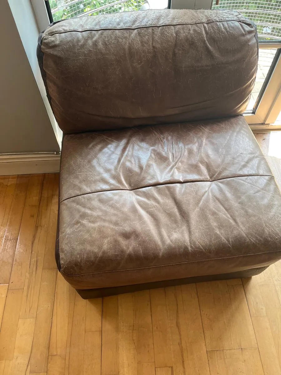 Free household furniture - Image 3