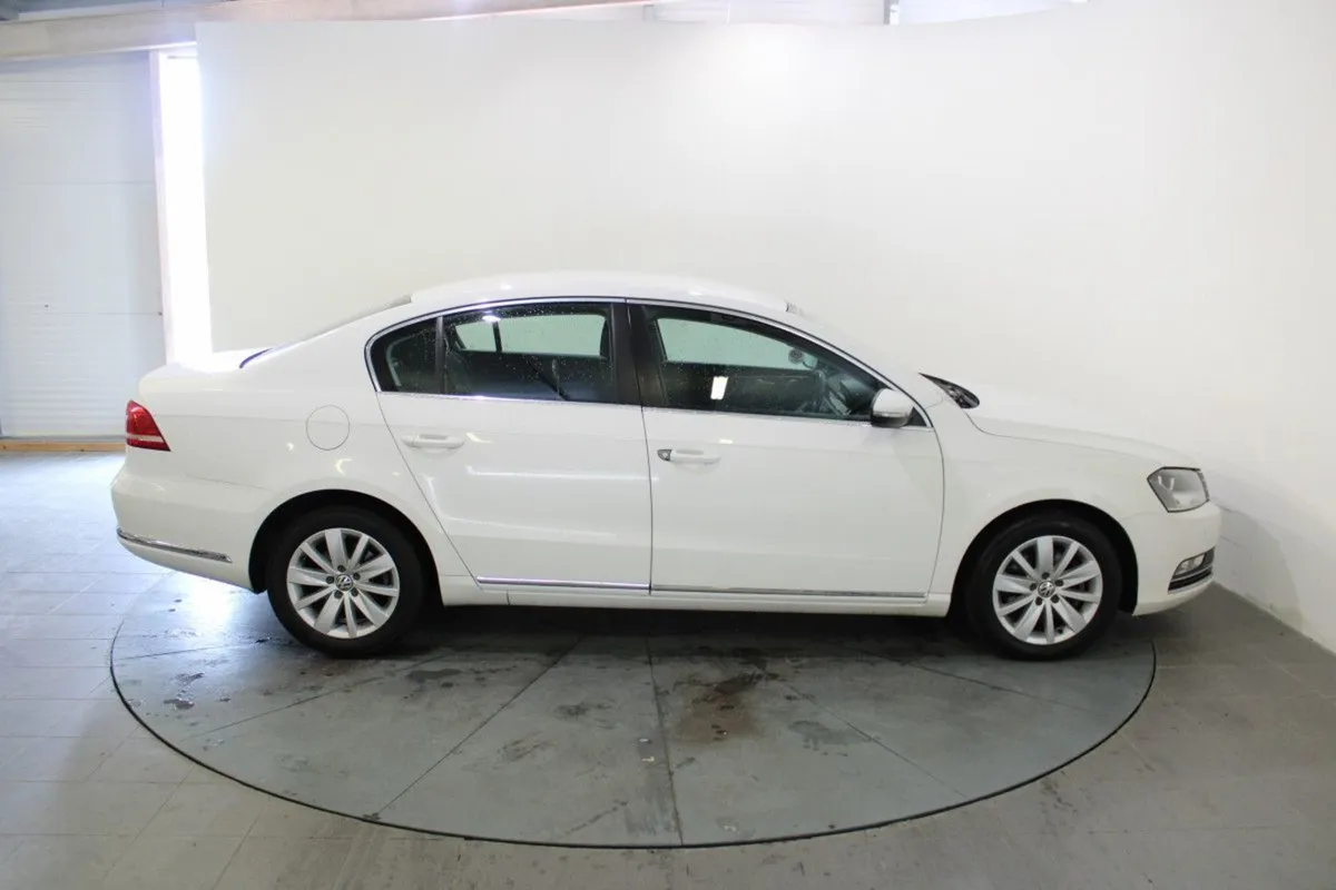 Volkswagen Passat 1.6 TDI Comfortline M6F BMT 105 - Image 3