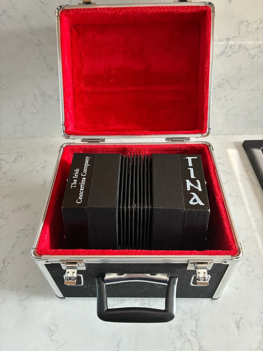 Concertina - Image 1