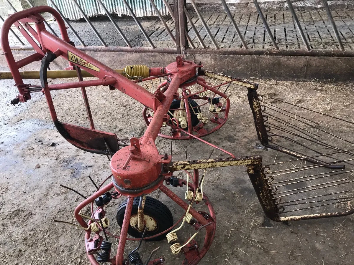Haybob. Bale wedge - Image 4
