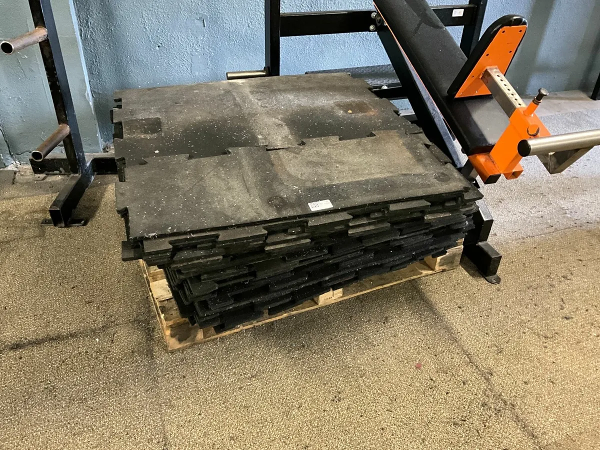 Online Auction Of Floor Matting & More! - Image 3