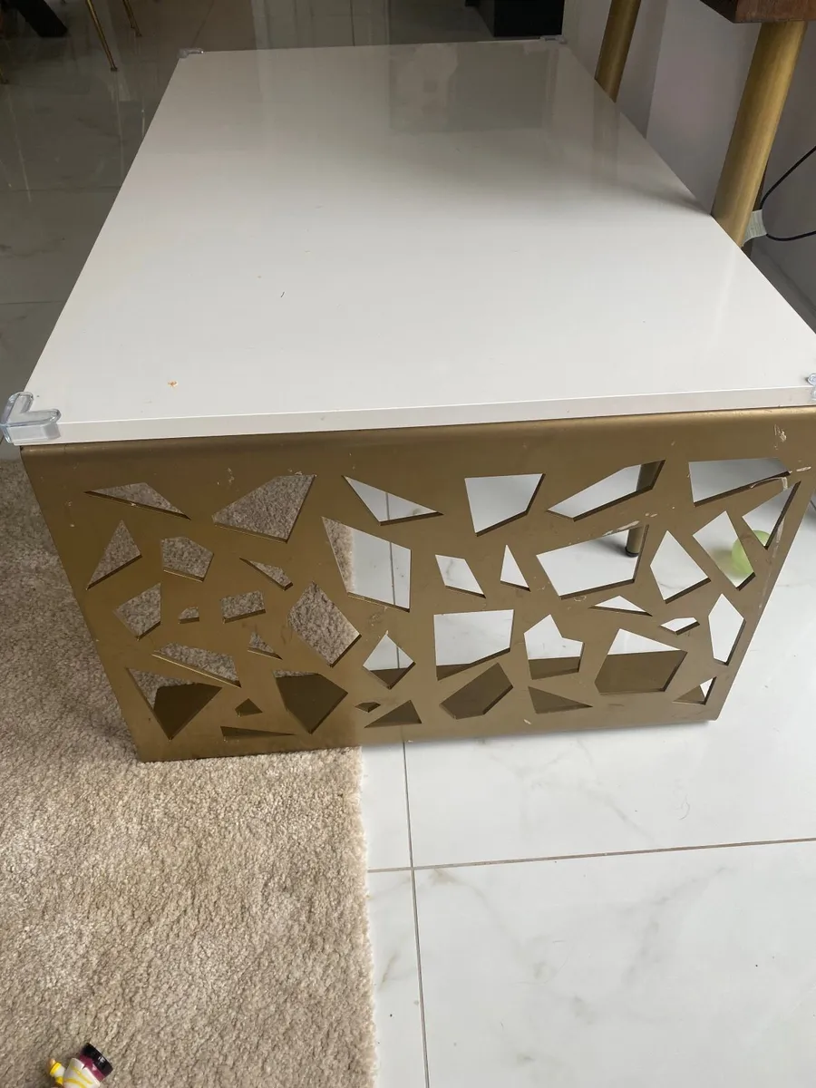 Coffee table - Image 2