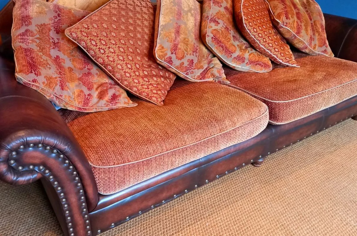 Sofa - Image 2