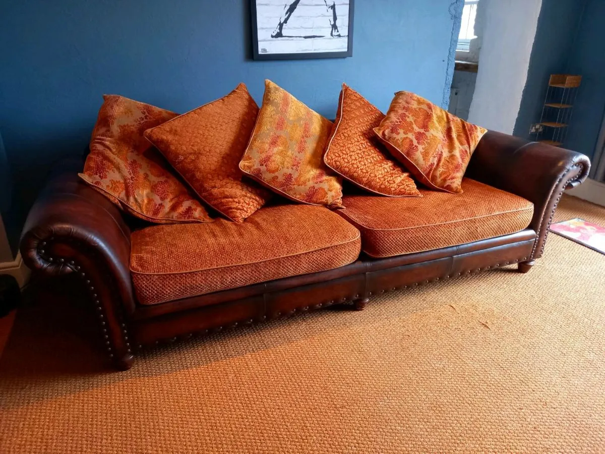 Sofa - Image 3