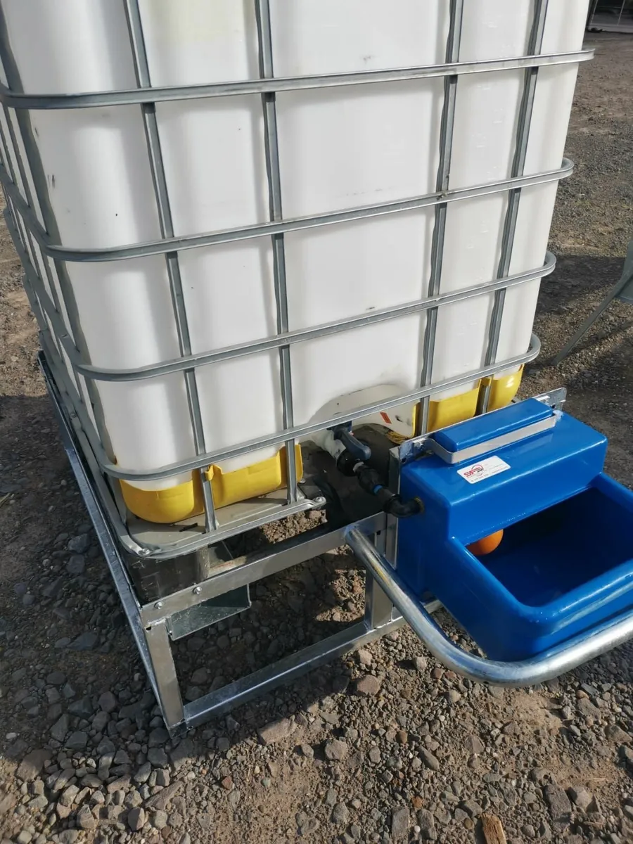 Galvanised Portable Mobile Water Drinkers - Image 3