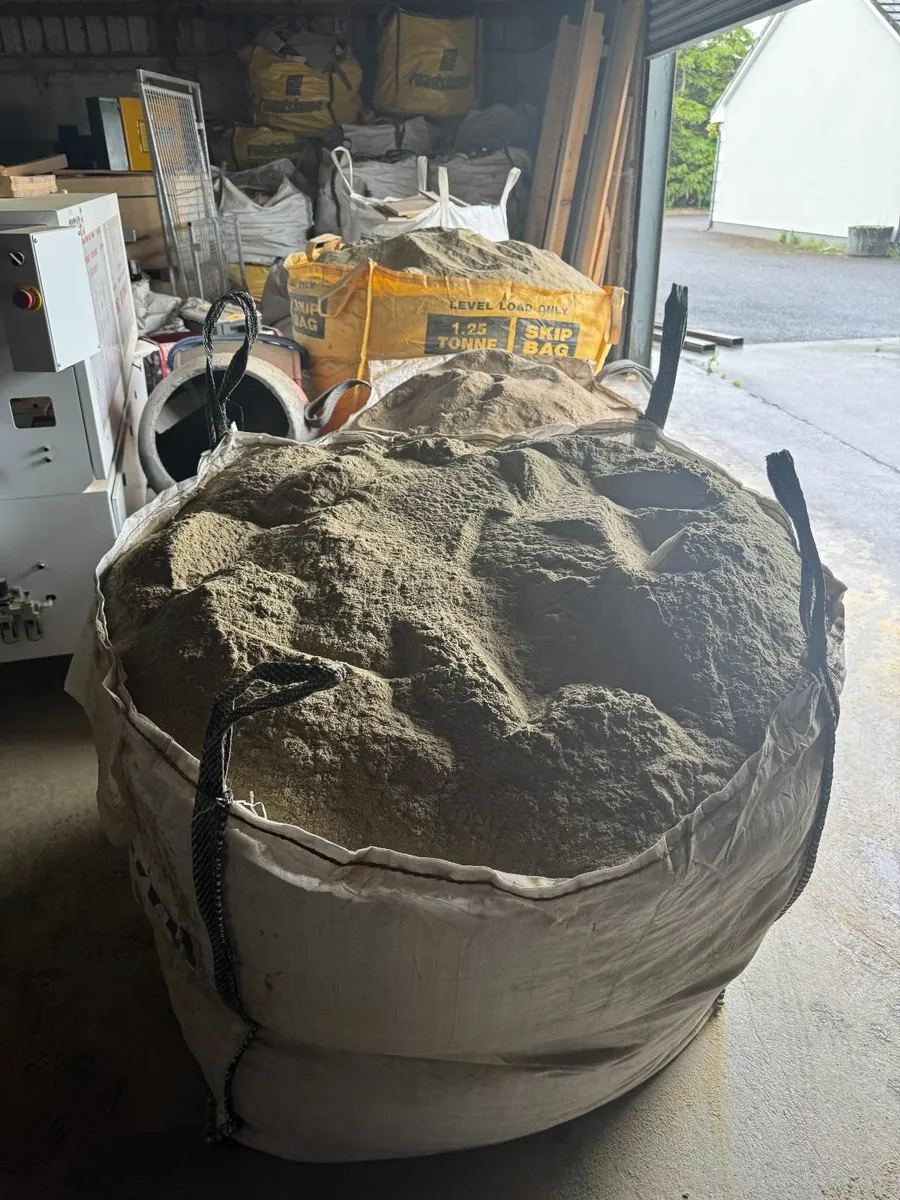 Tonne bags of MDF sawdust - Image 1