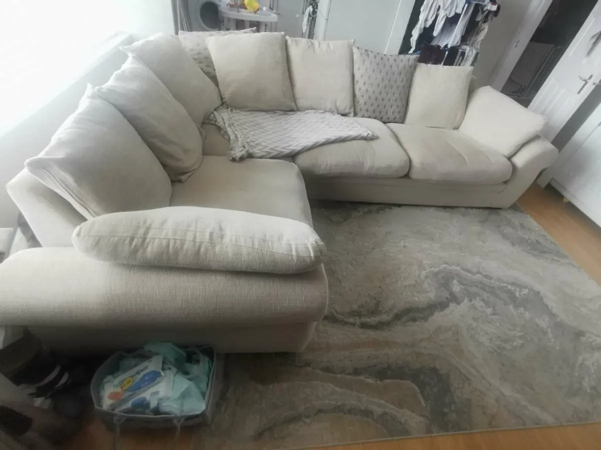 Sofa - Image 2