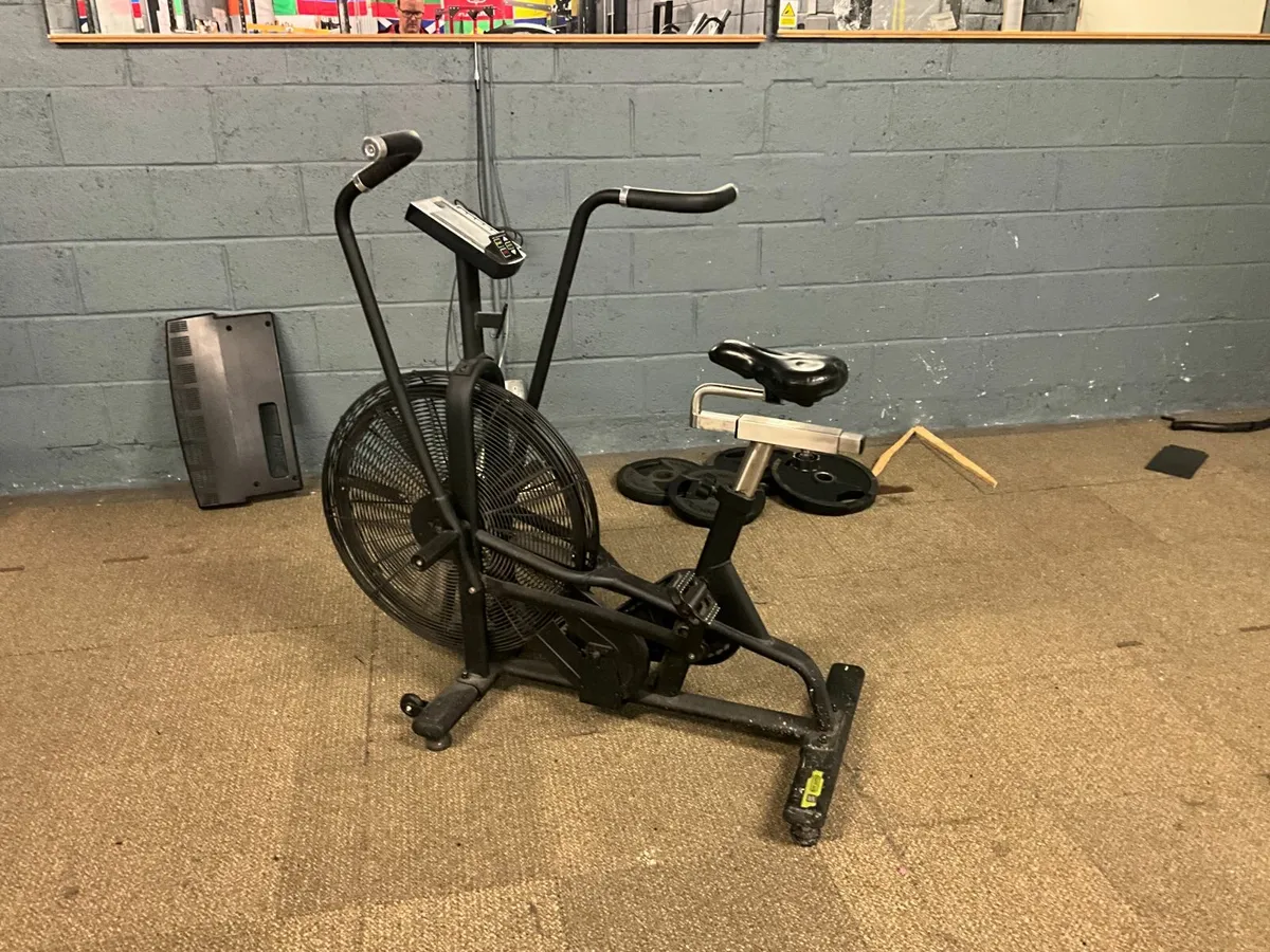Online Auction Of An Excercise Bike & More! - Image 1