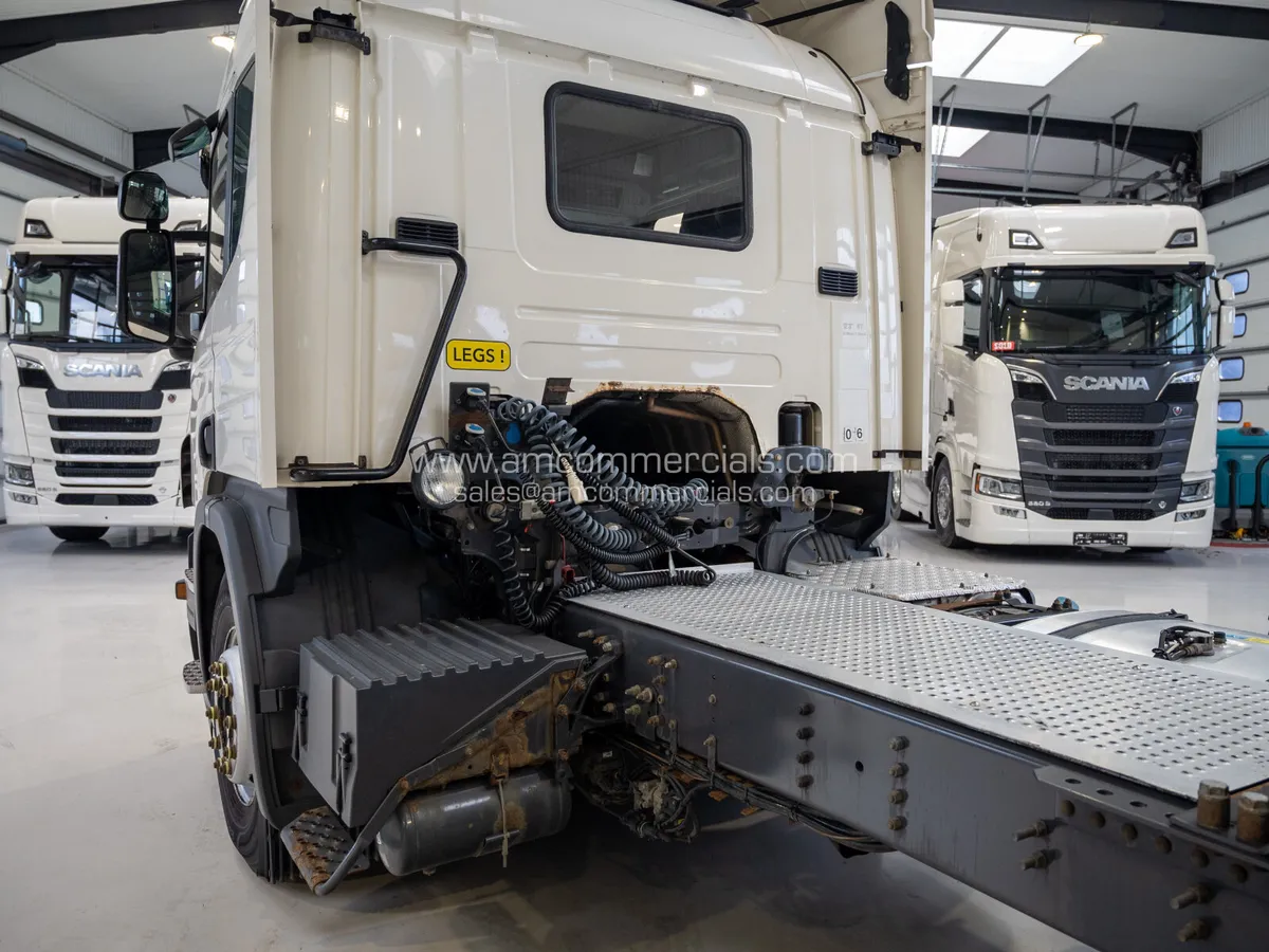 2014 (64) Scania Normal Cab P360 - Image 4